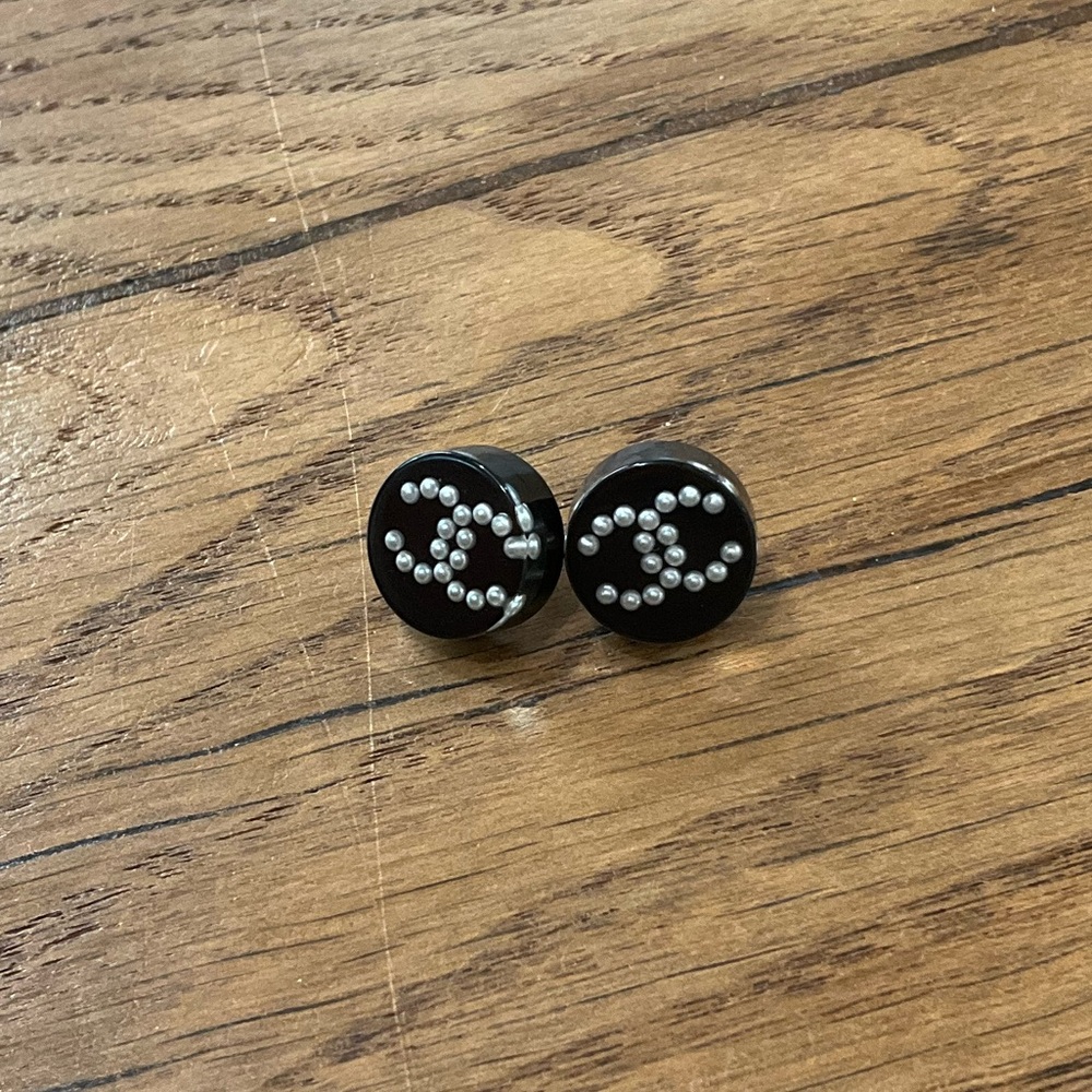 Chanel Black and White Pearl Button Earrings